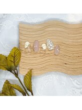 ツメトトノウ/¥7,800 変形フレンチ（加藤り）