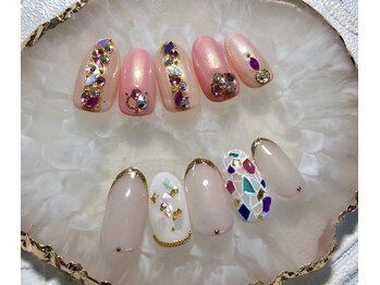 トゥーシェネイルズ(Touche'nails)/キラキラネイル