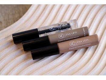 モストアイズ 横浜(most eyes)/スタッフおすすめコスメ♪