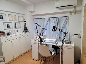 ネイルズエルディーダブリュー(Nails_l.d.w)の写真/駅から徒歩2分★完全個室プライベートサロン◎ポルトガル語/日本語/スペイン語に対応可能なネイリスト在籍*
