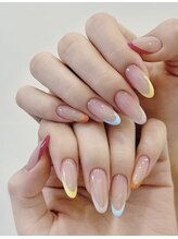ヴィーナスネイル(Venus Nail)/カラーフレンチ