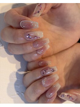 アトリエヨル(atelier yol)/チークとフラワー