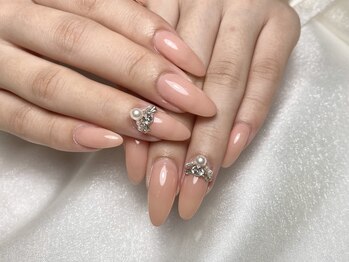 ミューズ ミューズ(Muse Muse)/ワンカラー×ビジュー