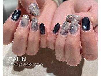 ニュアンスネイビー