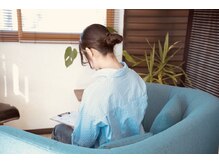 香穏の雰囲気（待合ブース、お二人同時にもお受けいただけます）