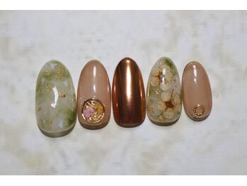 ネイルサロン ユーア(Yu a)/定額デザイン*10980