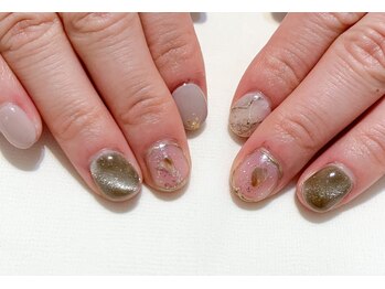 ネイルズ ララ(nails Lala)/マグネットジェル