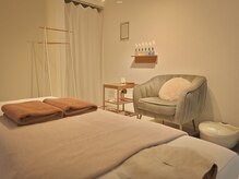 白を基調とした内装です