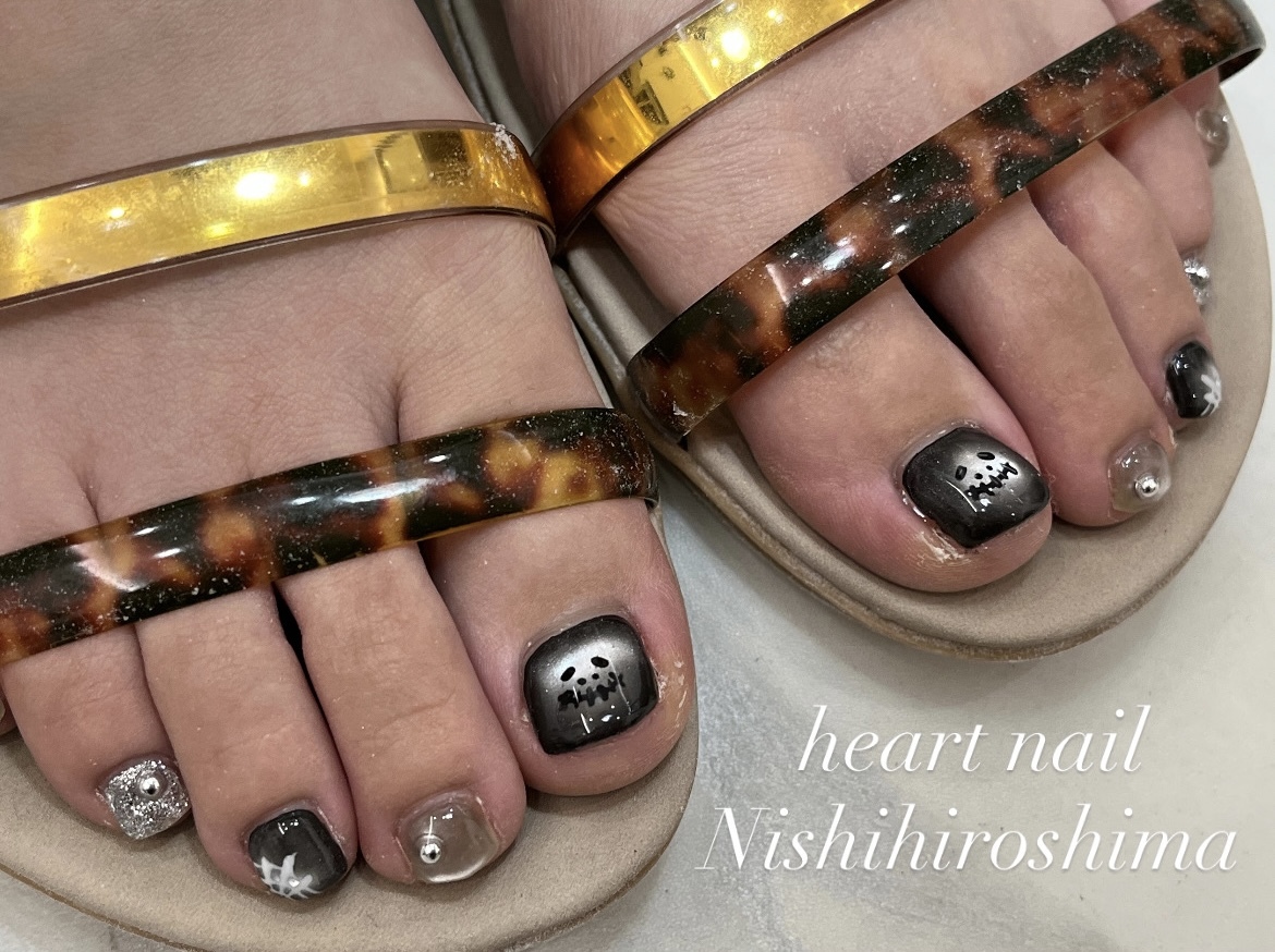 【3ヶ月以上ご来店が無いお客様】□フット□ 【オフ代2200円無料】　4400円