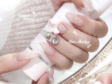 ミス シャーリー(Miss Shirley)