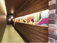 ベースメントアイスポット バイ ビュー(BaseMent eYe SPOT by V.I.E.W)/通路を奥に進んでください