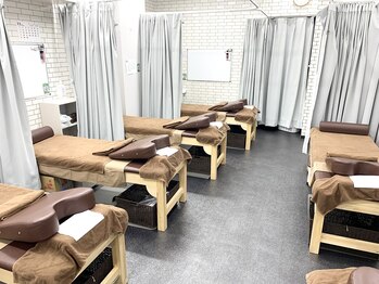 はぴねす鍼灸整骨院 高槻院/院内風景