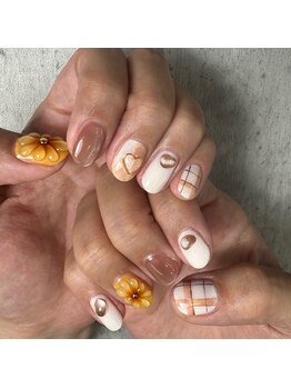 ネイルサロン クール(Nailsalon Coeur)/ひまわりネイル