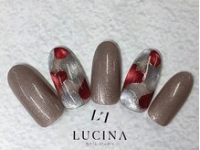 ネイルスタジオ ルキナ(LUCINA)/H-645上品赤ハートマグネイル