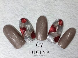 H-645上品赤ハートマグネイル