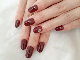 ボルドーで大人ネイル