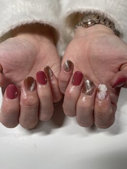 ウィズ ユー(with U produce by Megumi Ohara)/フラワーマグネットネイル