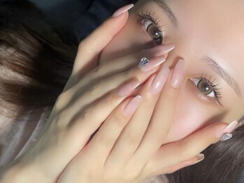 ブラン 阪急千里中央ビル店(Blanc)の写真/【まつげパーマ】or【マツエク】で瞳キラキラ★ぱっちり効果◎素顔でも魅力的なお目元に！メイク時短にも♪