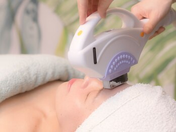 ルアナライフ(Luana Life)/スーパー光肌改善BBL