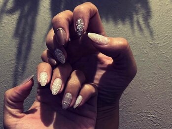 ツリーハウスネイル(tree house nail)の写真/サンプル豊富でいろいろ選べる♪お客様に寄り添った丁寧なヒアリングと施術で理想の指先を叶えます!!