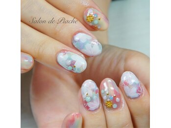 ピアシェ(Piache)/手描きフラワー