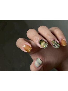 手描きアートが得意なサロン