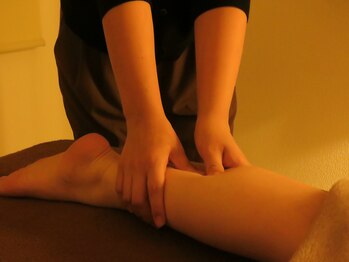 ソリ(soli)/下半身リンパマッサージ