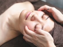 癒庵(ゆあん)の雰囲気(骨、筋肉のポイントを押さえて、短時間で小顔に変化!)