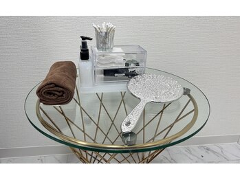 スラリ(SLARI)/【施術後メイク直し】