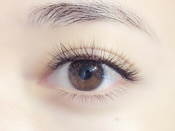 アイミープラスビューティー(eye:me +Beauty)の写真/【韓国アイドルみたいな束感まつげ♪】トレンドの最先端を行く技術で、理想の目元を叶えましょう◎