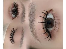 フィズ アイ ビューティ 豊川八幡店(fiz eye beauty)/マツエク｜バインドロック