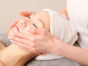 メナードフェイシャルサロン 小田原鴨宮店/◇施術シーン