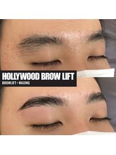 アティランス(ATTIRANCE)/【ハリウッドブロウリフト】