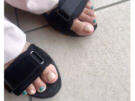フットネイル　夏ネイル