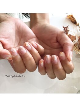 ネイルアンドアイラッシュ アヴィ(Nail and Eyelash A'vi)/ニュアンスネイル