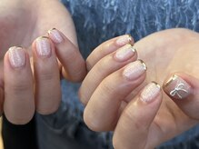 ネオリーブ ウリ(Neolive uri)/スキニーフレンチネイル