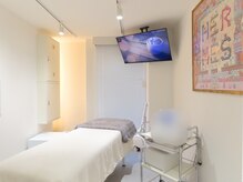 リゼクシー INTERNATIONAL麻布十番 六本木(RESEXXY)/施術ベッド1