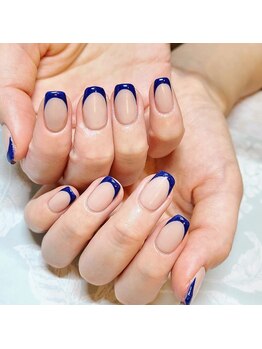 ネイルアンドまつげエクステ専門サロン スリー(THREE)/ネイビーフレンチ