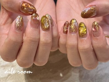 光沢落ち着き春ネイル