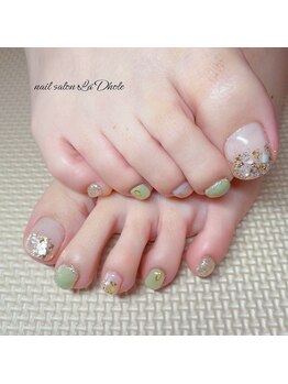 ラドール(La Dhole)/【フット】パステルキラキラnail