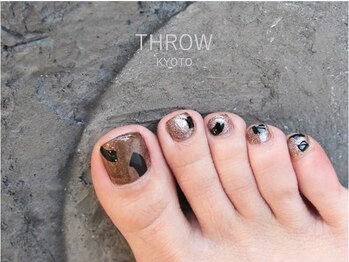 スロウ(THROW)/《FOOT》定額design