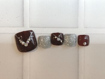 ディア 大森北口店/大人上品　ボルドー