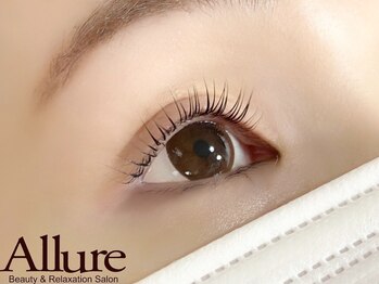 アリュール(Allure)/まつげパーマ【カール】