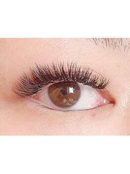 ボリュームのある目元にしたい