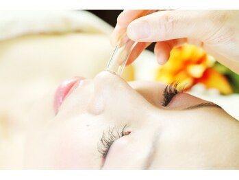 マジーブランシュ/毛穴汚れの吸引＆サクション