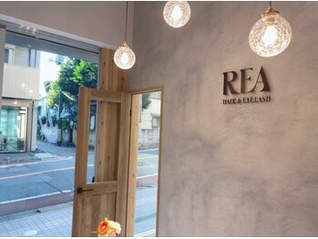 リア 自由が丘(REA)/【店内】隣に美容室併設