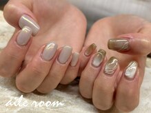 エールルーム 中目黒(aileroom)/aurora×magnetちぐはぐnail