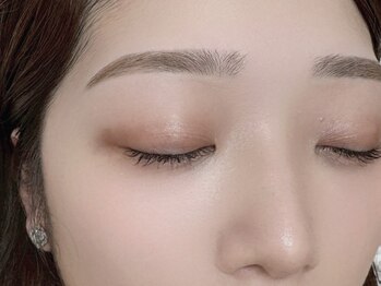CHERIE Brow心斎橋店眉毛/アイブロウ/メンズ眉毛/まつげパーマ/パリジェンヌ/マツエクの写真/【眉毛サロン】アイブロウで「なりたい眉毛」へ♪間引きや眉カラーも対応◎朝メイク時短やお悩み解消に!!
