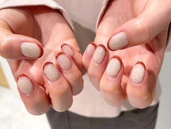 ルークネイル(LUKE)/個性派◯フレンチネイル