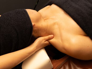 キーボディ 藤沢駅前店(Key-Body)/ガチガチの首筋・コリを根本改善